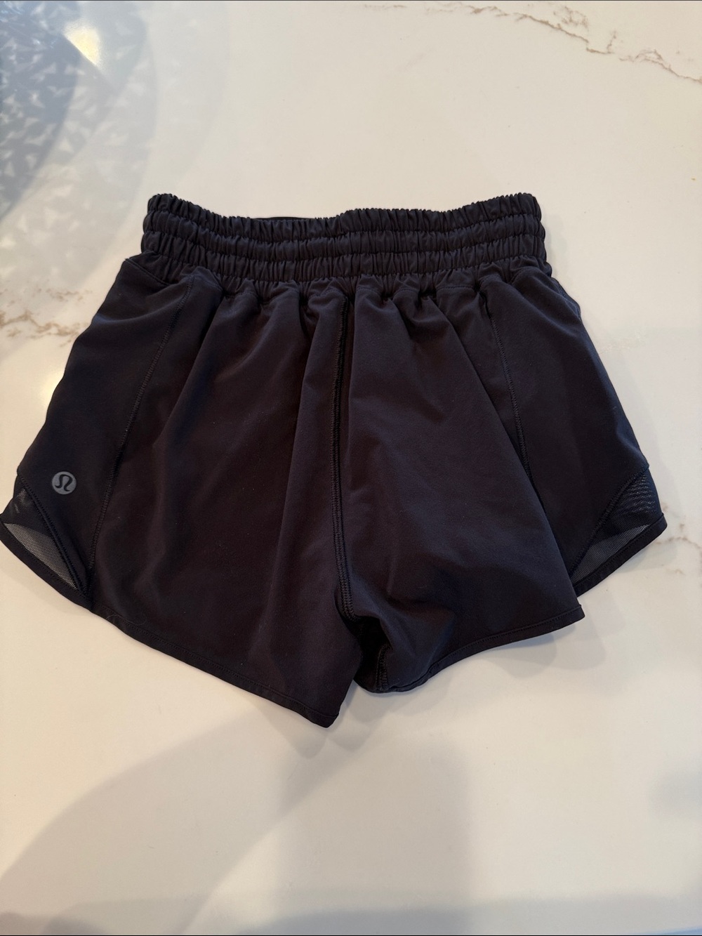 lululemon hotty hot Black Athletic Running Shorts 2.5”